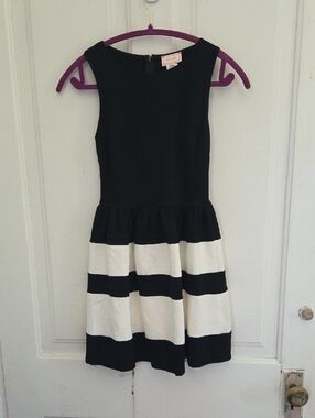Love...Ady Black And White Dress